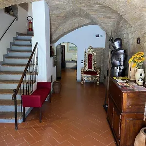 a-la-casa-dei-potenti.it-tuscanyhotel.com/