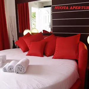 hotel-paradise-airport.emilia-romagnahotels.net/